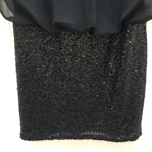 Like NEW Aqua sequin dress from Bloomingdales - Picture 4 of 5